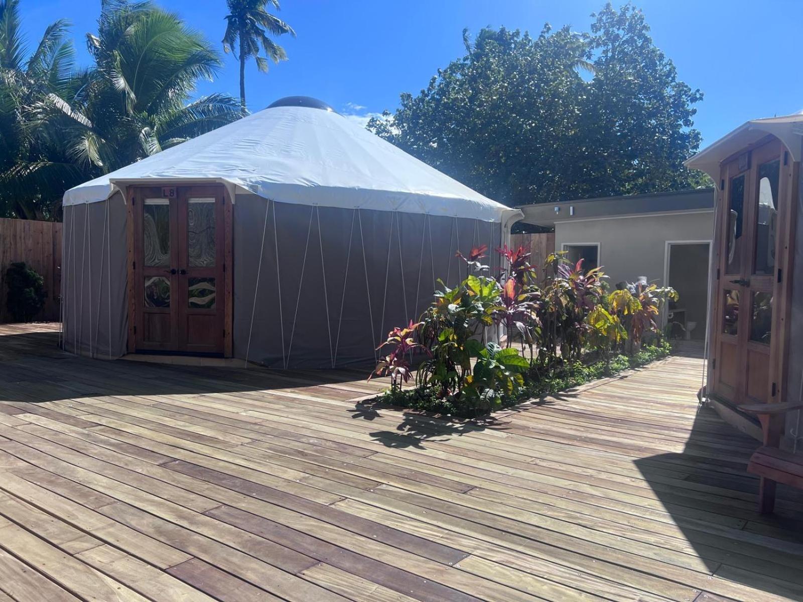 Naukacuvu Island Paradise Cove Resort מראה חיצוני תמונה